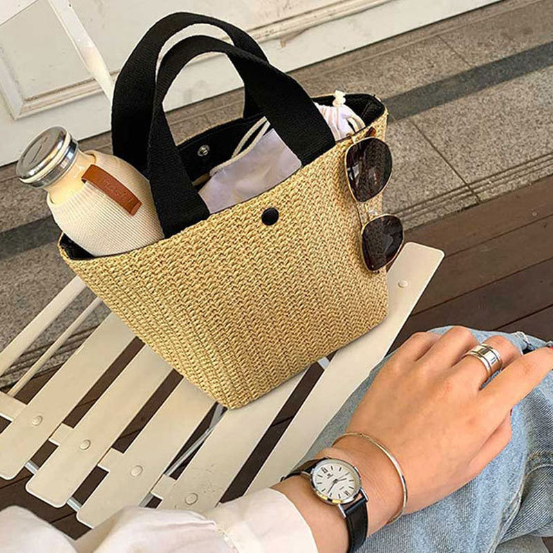 Minimalist Straw Woven Handbag Lightweight Summer Bag
