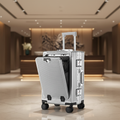 Voyage Flex Spinner Suitcase